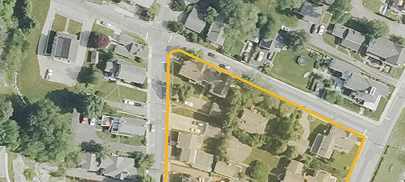 32 Pearl St