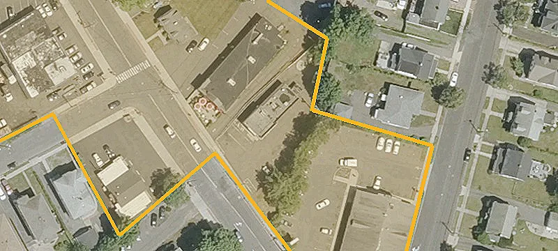 381 Main St
