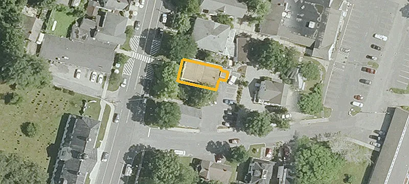 22 Main St