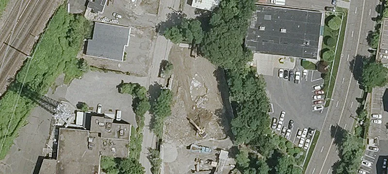 41 Rockland Rd