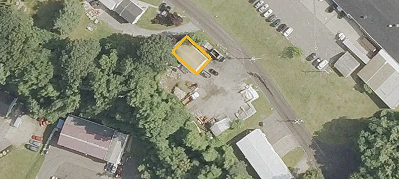 25 Waterbury Rd