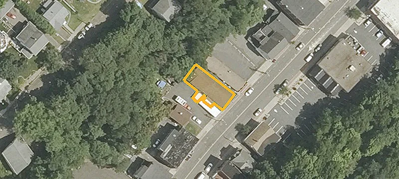 127-129 Ctr St