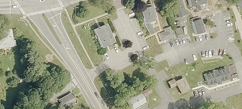 4 Main St