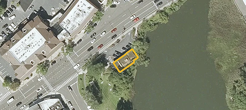 147 Putnam Ave