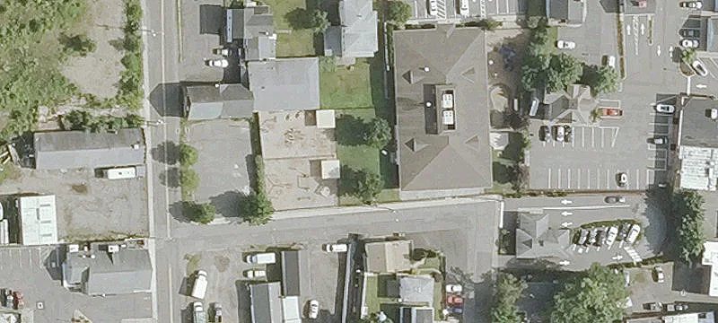 13 Liberty Pl