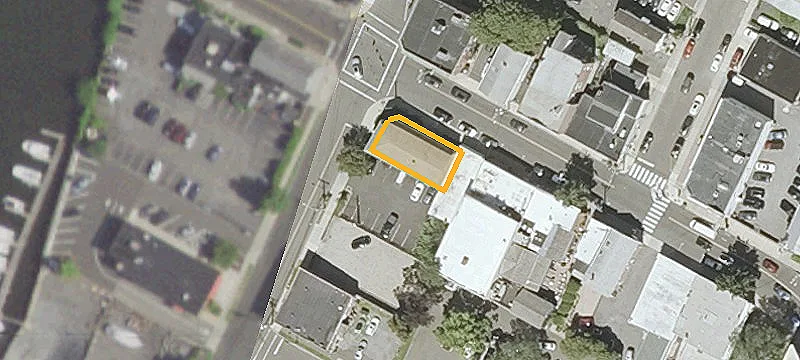 111 Ml St