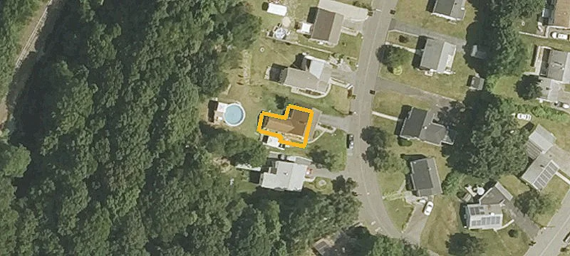 45 Woodside Ave