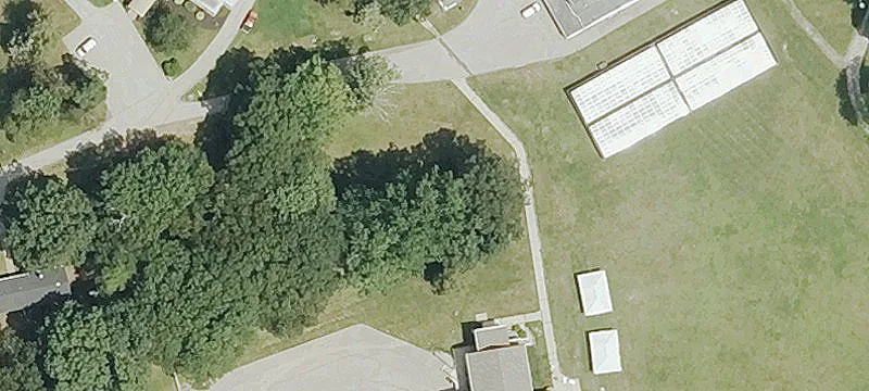 140 Riv Rd