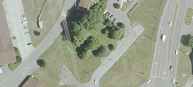 10 Sullivan Rd