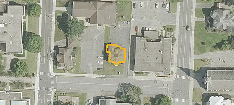 24 Church St