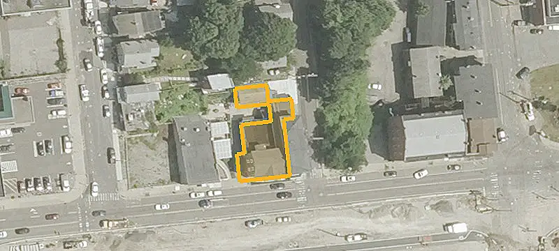 163 Main St