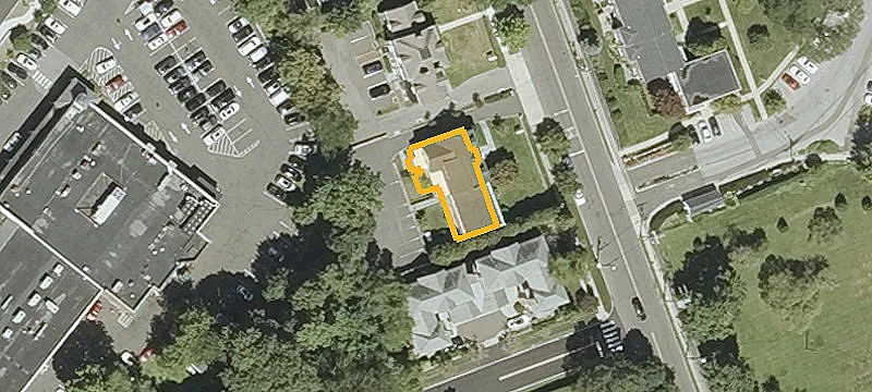 46 Milbank Ave