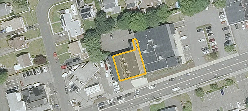 215 Westport Ave