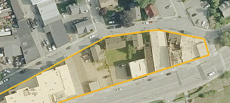 40 Blinman St