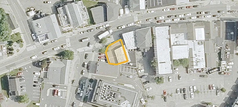 49 Main St