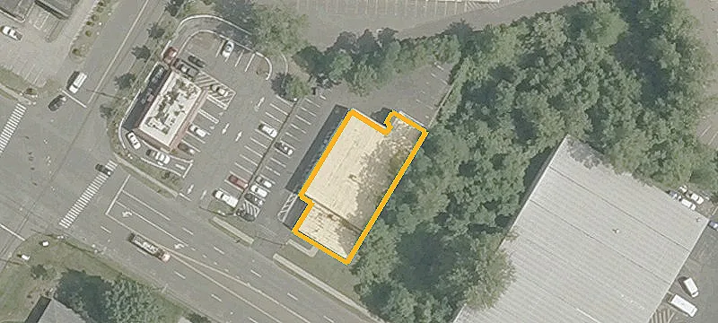 700 Lordship Blvd