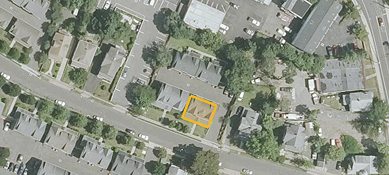 10 Main St