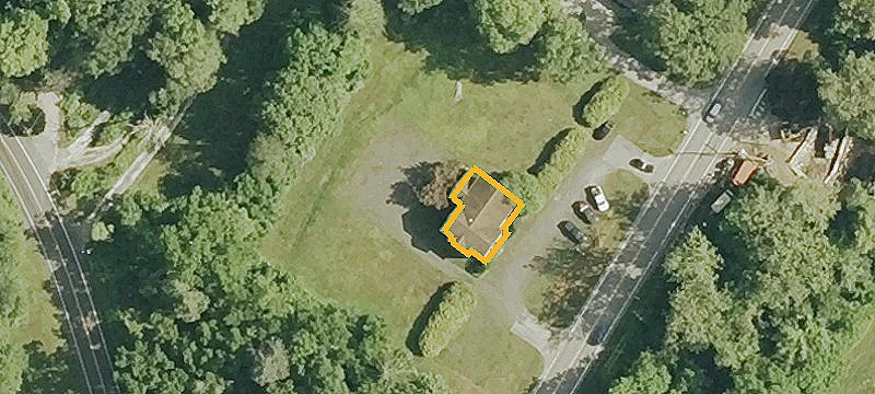 369 Litchfield Rd