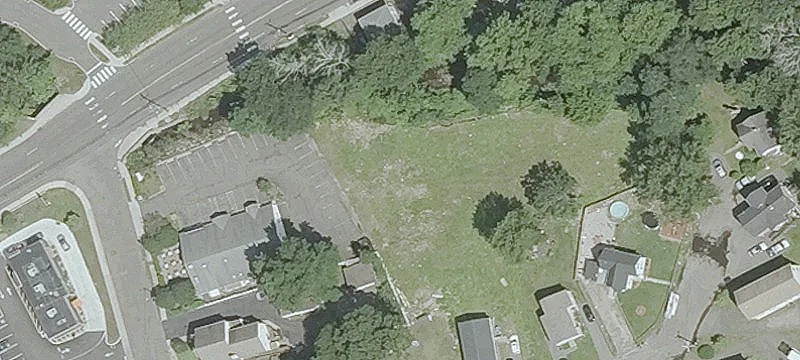 24 Rowan St