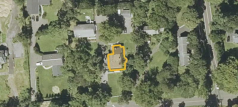 523 Putnam Ave