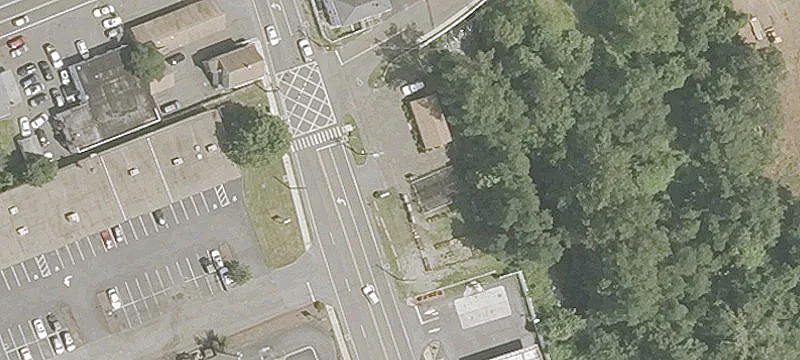 1655 Litchfield Tpke