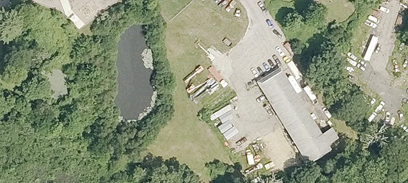 400 Halls Hl Rd