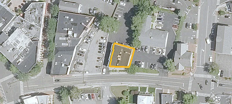 22 Ee Ave, Unit 12
