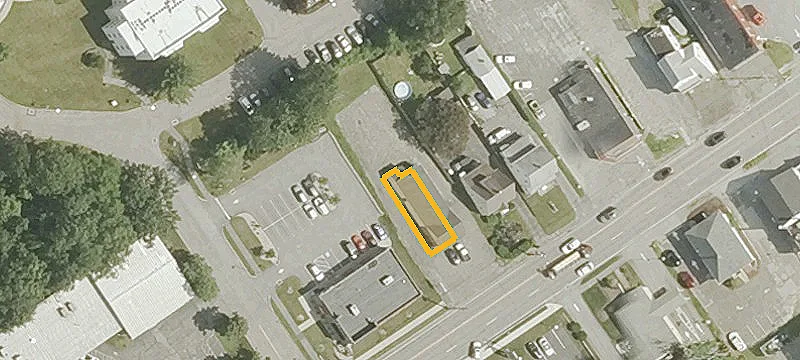 1183 Main St