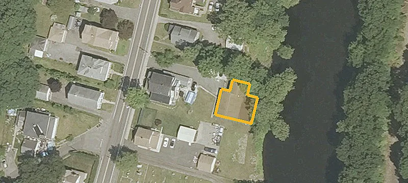 101 Derby Ave