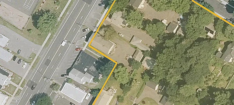 285 Main St
