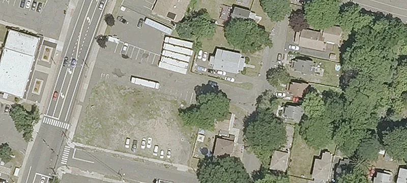 10 Jean St