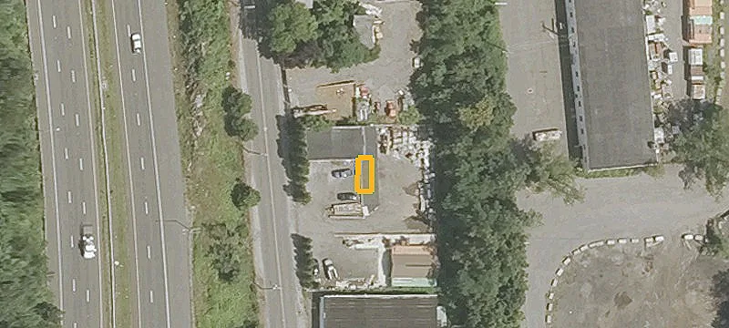 369 Leonard St