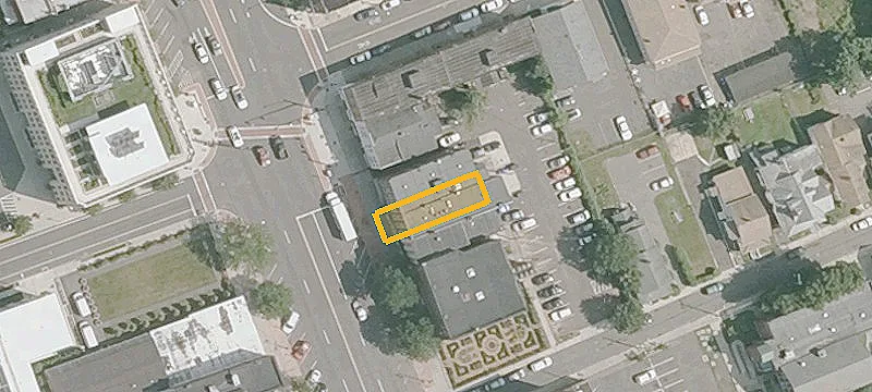 646 Main St