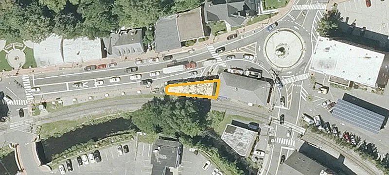 6 Main St