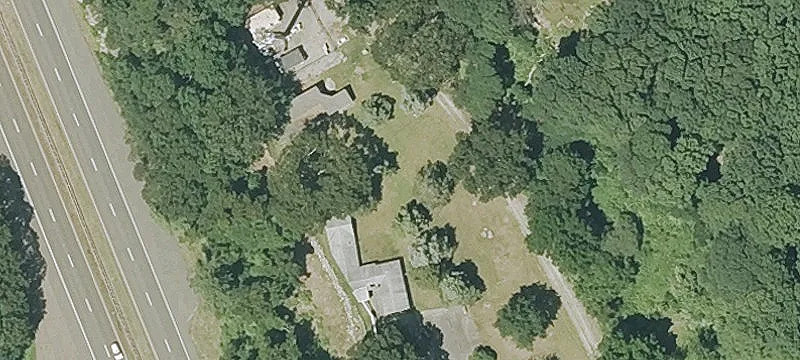 17 Cottage Rd