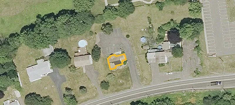 630 Foxon Rd