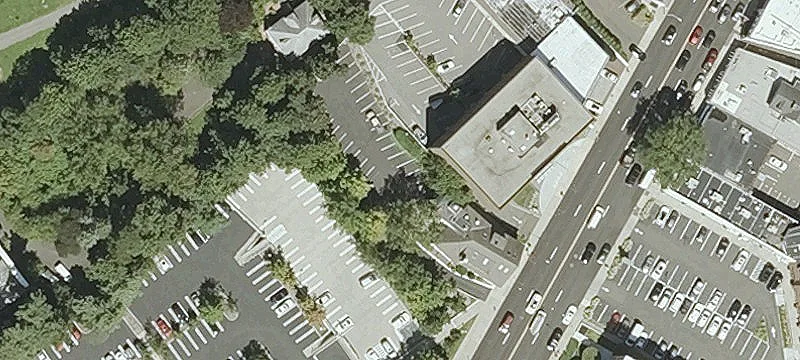 49 Putnam Ave