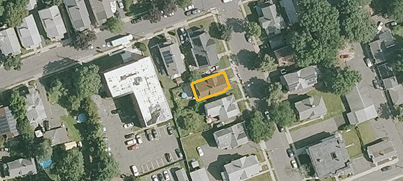 451 High St