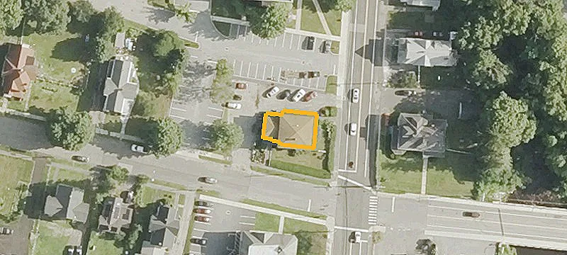 101 Main St