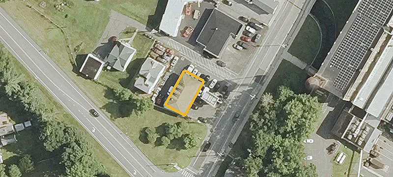 176 Main St