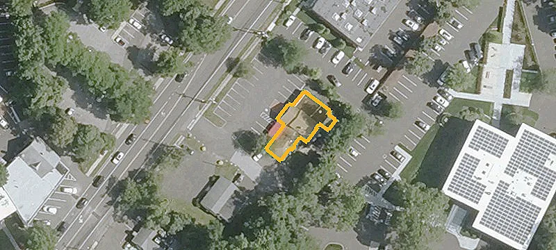 390 Post Rd