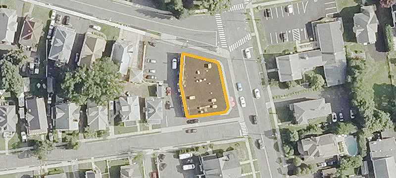 97 Maple St