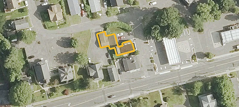 124 Main St
