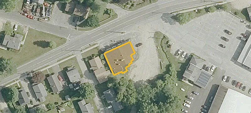 93 Church St, Unit 101