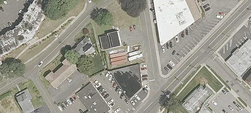 8 Town St