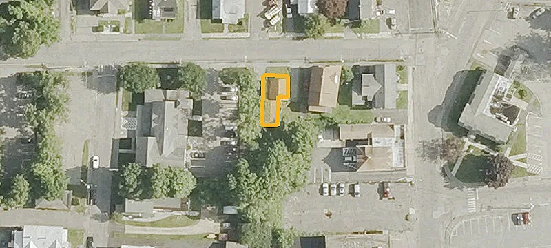 92 High St
