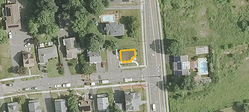 87 Central St