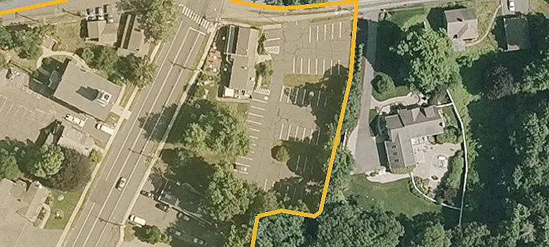 2 Hopewell Rd