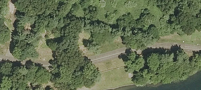 328 Bassett Rd