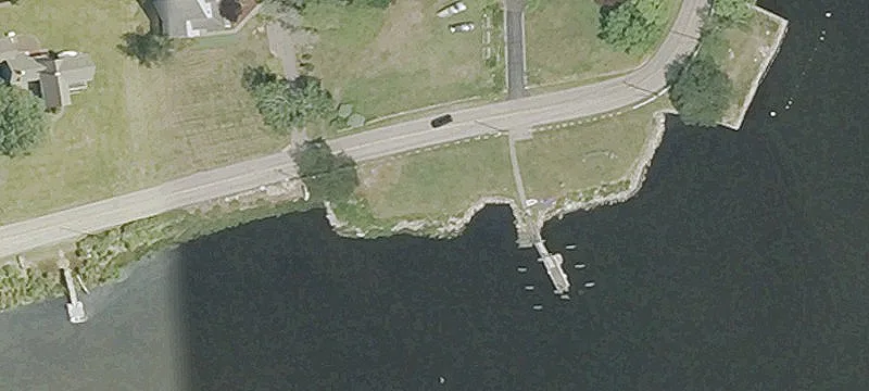 475 Riv Rd